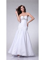 Click on thumbnail to open full page picture with details of the dress. GGCD-3089